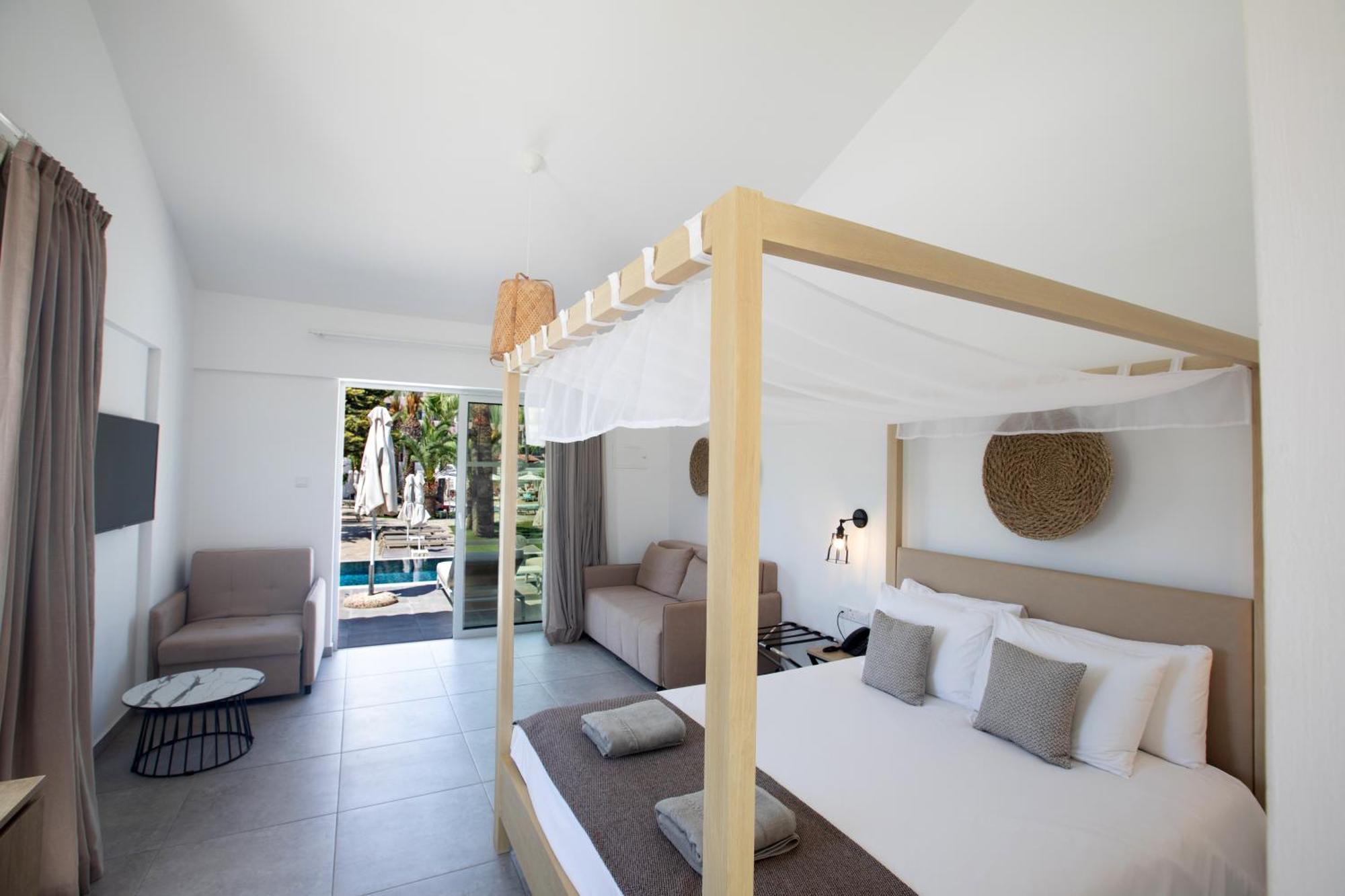 Bohemian Gardens Hotel Protaras Bagian luar foto