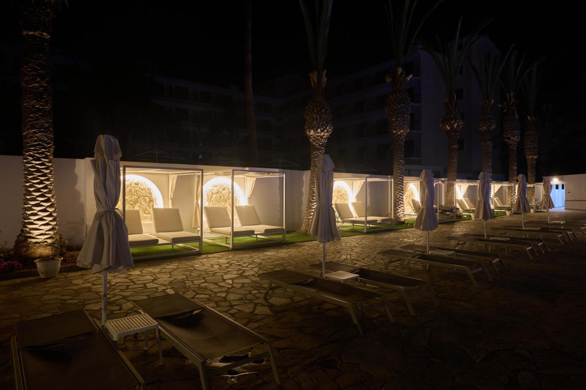 Bohemian Gardens Hotel Protaras Bagian luar foto