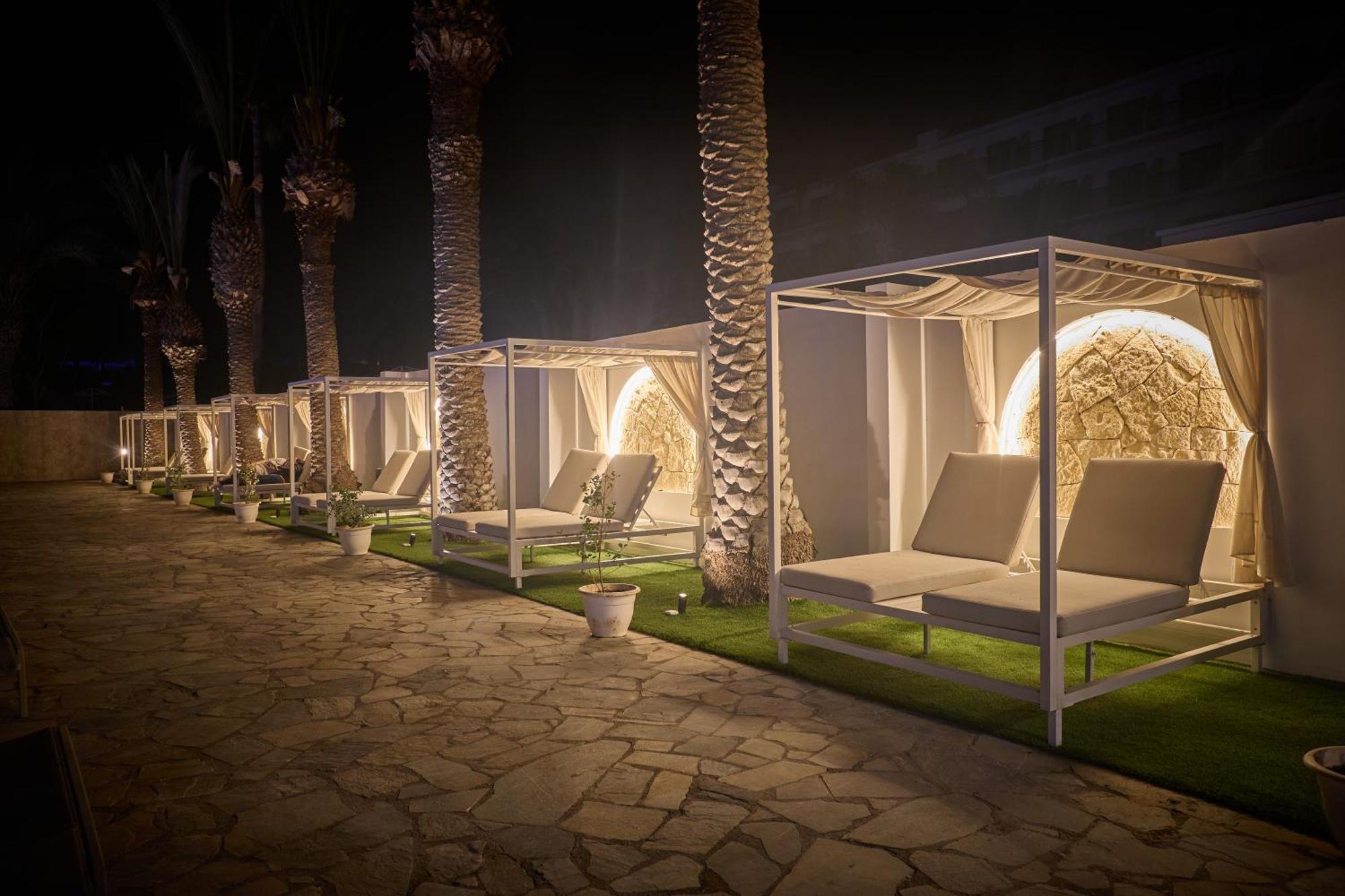 Bohemian Gardens Hotel Protaras Bagian luar foto